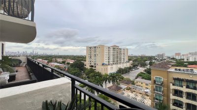 Comprar apartamento en Puerta De Palmas 806