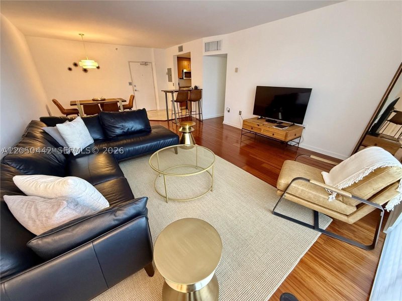Apartment for rent at Harbour House 323
