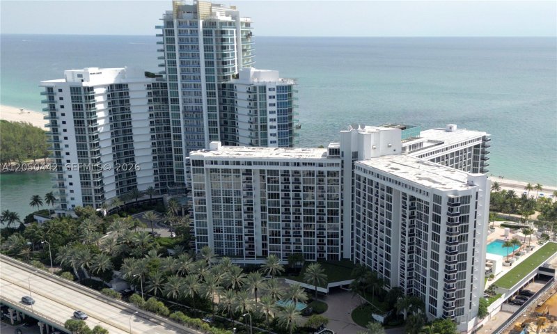Apartment for rent at Harbour House 323