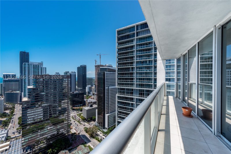 Apartment for rent at Icon Brickell Tower I 4213