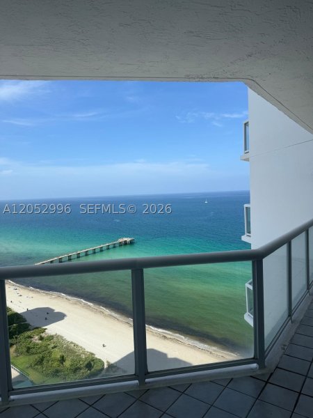 Comprar apartamento no Oceania 1 2415