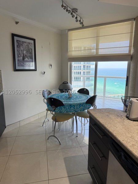 Comprar apartamento no Oceania 1 2415