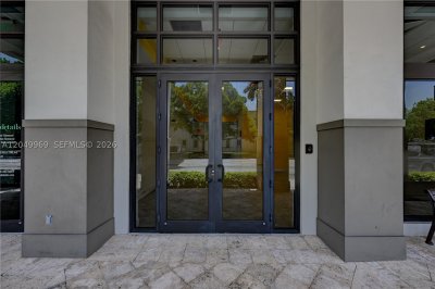 Comprar apartamento en Merrick Manor CU-3K