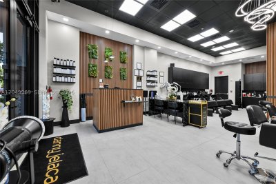 Comprar apartamento en Merrick Manor CU-3K