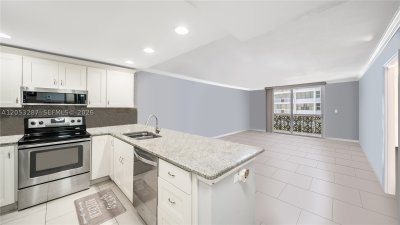Comprar apartamento en Imperial Towers 504