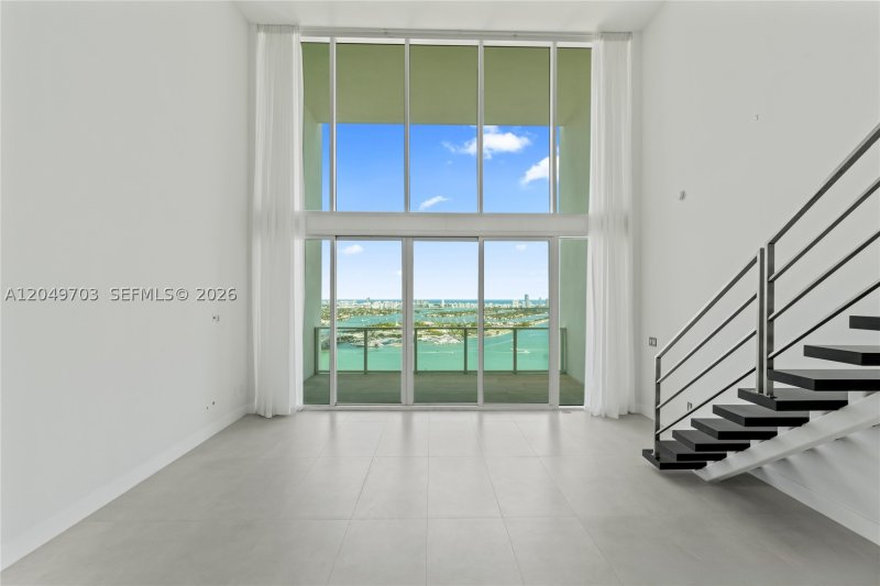 Condo for sale at Ten Museum Park 3802