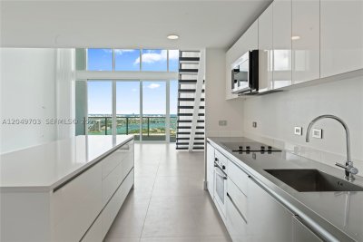 Comprar apartamento no Ten Museum Park 3802