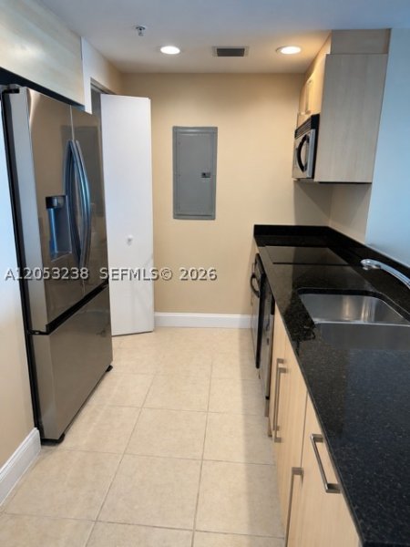 Apartment for rent at One Miami East Tower 4320