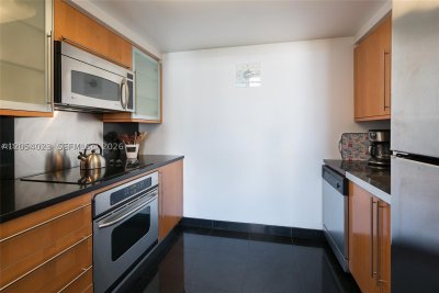 Alquiler de apartamento en Akoya 1811