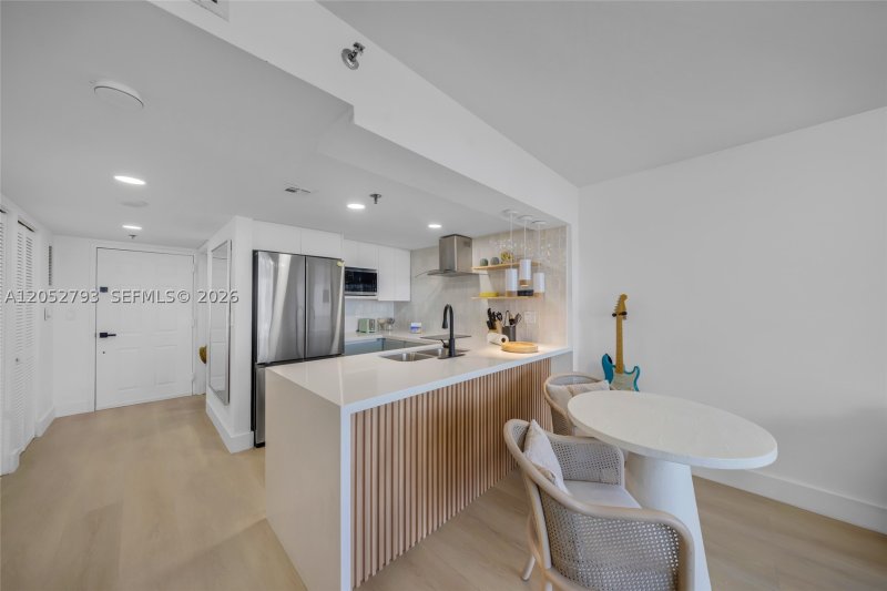 Property photo # 7
