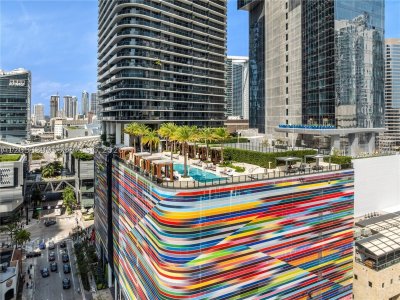 Comprar apartamento en SLS Lux Brickell 3006