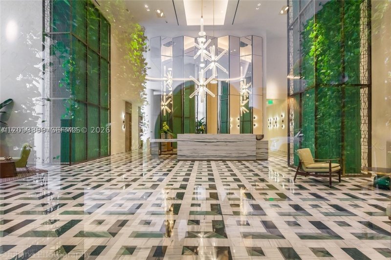 Condo for sale at SLS Lux Brickell 3006