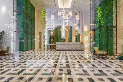Comprar apartamento en SLS Lux Brickell 3006