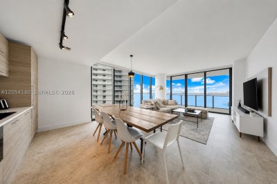Comprar apartamento no Paraiso Bay Miami 1507