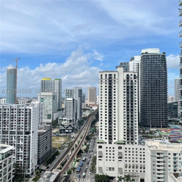 Condo for sale at Axis on Brickell South Tower 3011-S