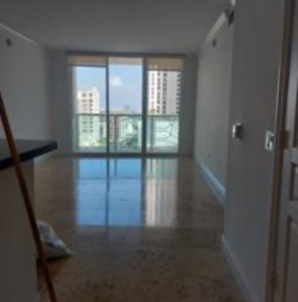Apartment for rent at 350 Las Olas Place 1260