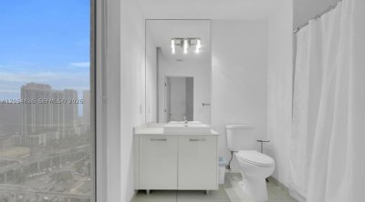 Aluguel de apartamento no Centro Condo 2411