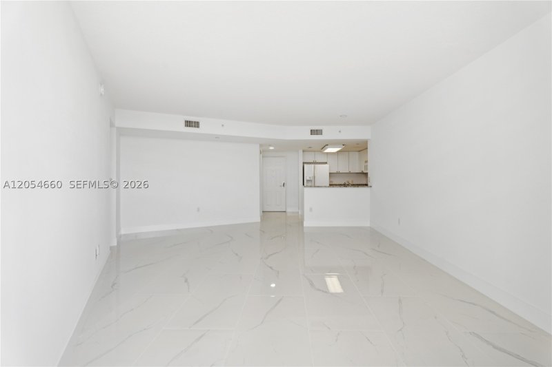 Condo for sale at Turnberry On The Green 2506