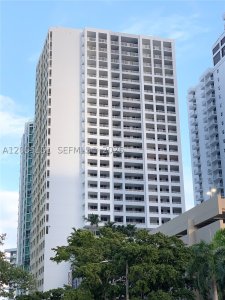 Sail at Brickell Apt #1402