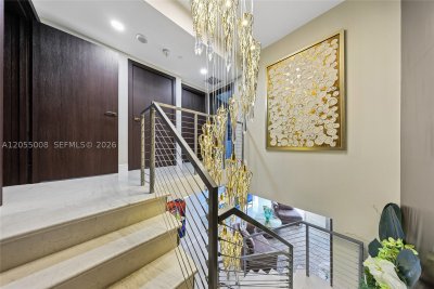 Comprar apartamento no Peninsula II 502