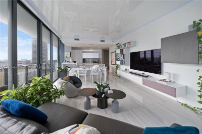 Property photo # 2