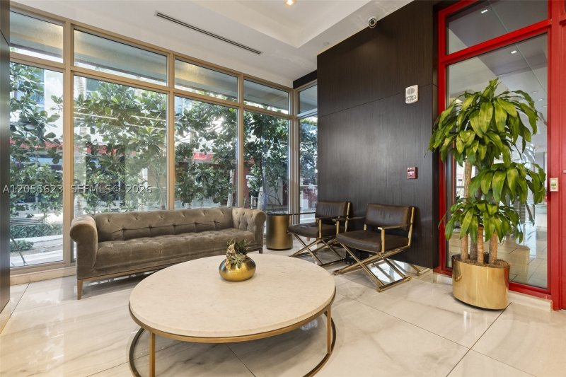 Condo for sale at Costa Hollywood N207