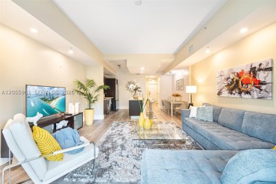 Alquiler de apartamento en The Blue Doral 612