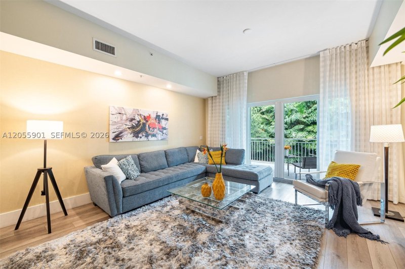 Alquiler de apartamento en The Blue Doral 612