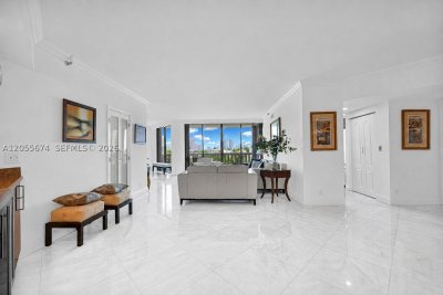 Comprar apartamento no 3000 Williams Island 505