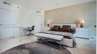 Aluguel de apartamento no Trump Royale 1101