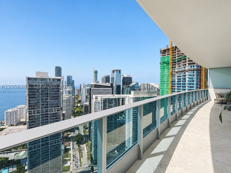 Apartment for rent at Epic Miami 5104