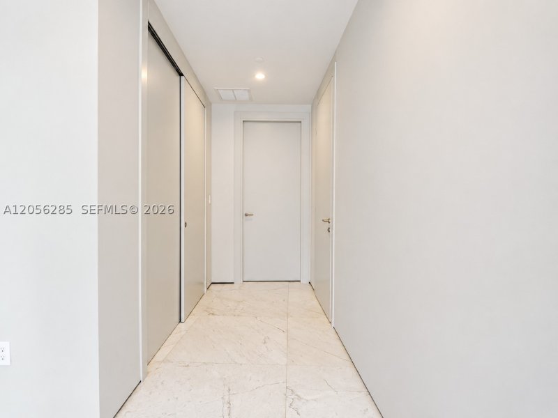 Apartment for rent at Epic Miami 5104