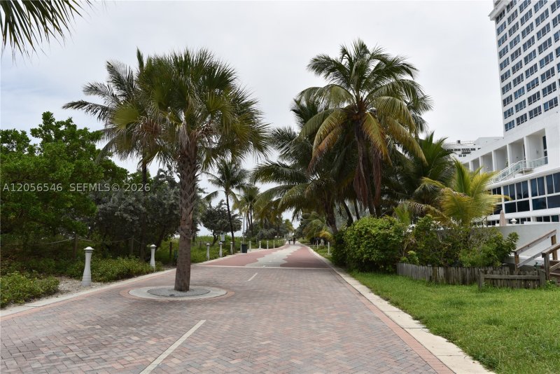 Apartment for rent at Oceanside Plaza 8K
