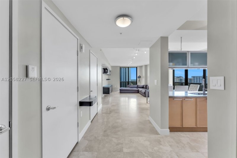 Condo for sale at Sayan 1604