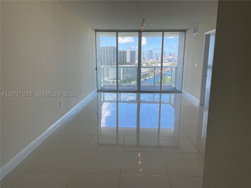Apartment for rent at Terrazas 2310
