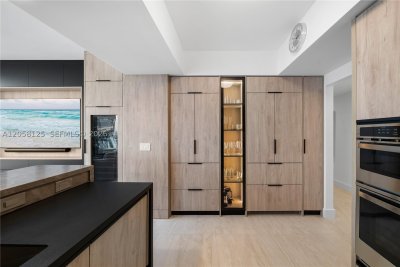 Comprar apartamento en Diplomat Residences 1506