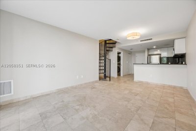 Comprar apartamento en Lofts at Mayfair PH-3