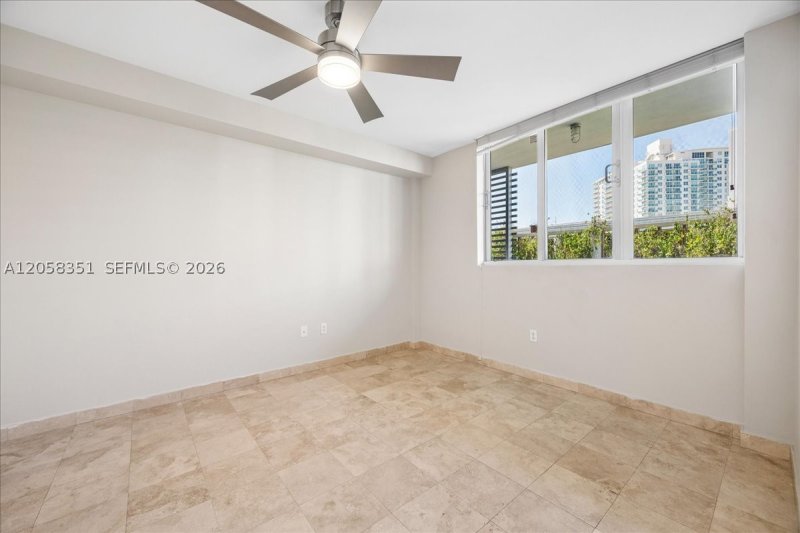 Comprar apartamento en Lofts at Mayfair PH-3