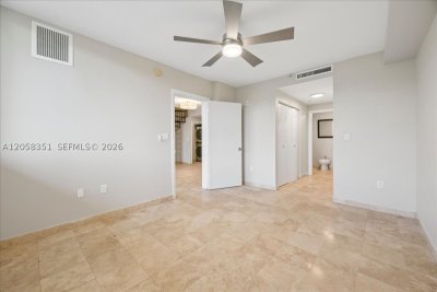 Comprar apartamento en Lofts at Mayfair PH-3
