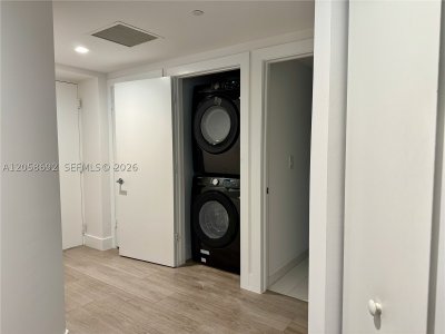 Comprar apartamento en 500 Brickell East Tower 1407