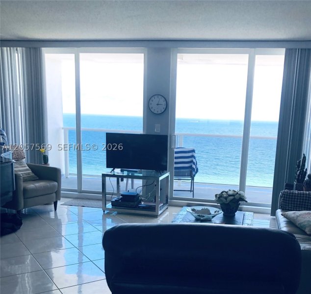 Apartment for rent at La Mer Estates 1803