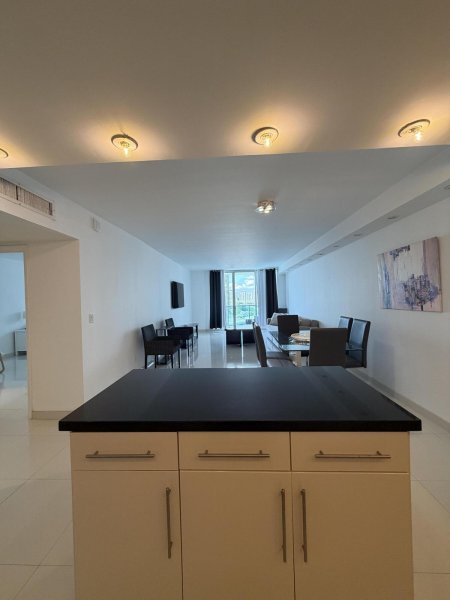 Comprar apartamento no Ocean View 1603