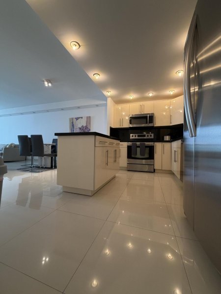Comprar apartamento no Ocean View 1603