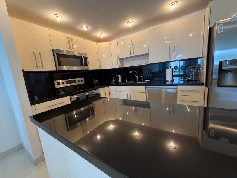 Comprar apartamento no Ocean View 1603