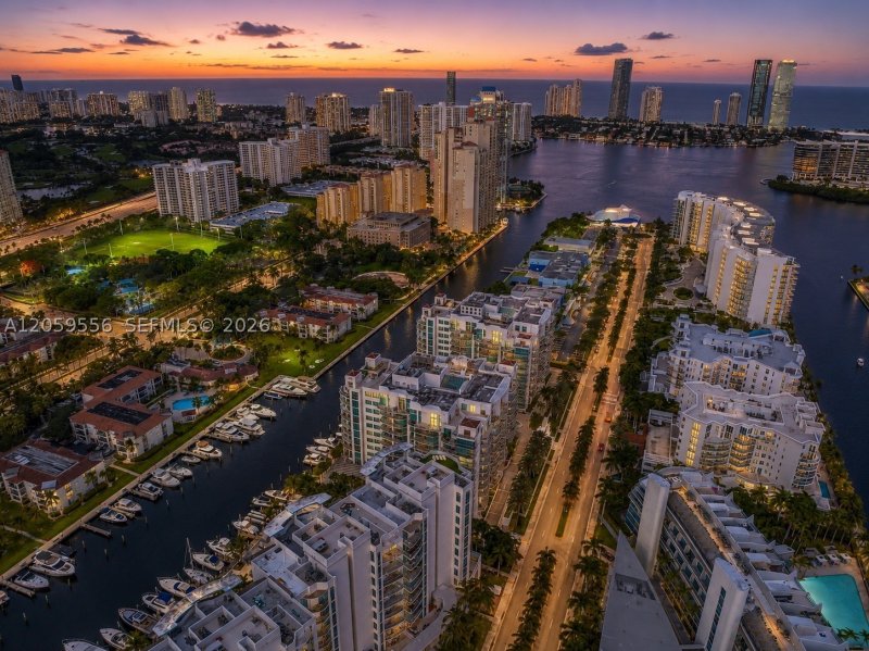 Apartment for rent at Atrium Aventura 1-910