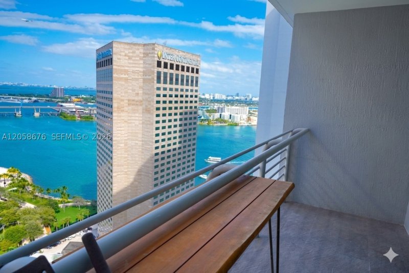 Condo for sale at One Miami East Tower 3314