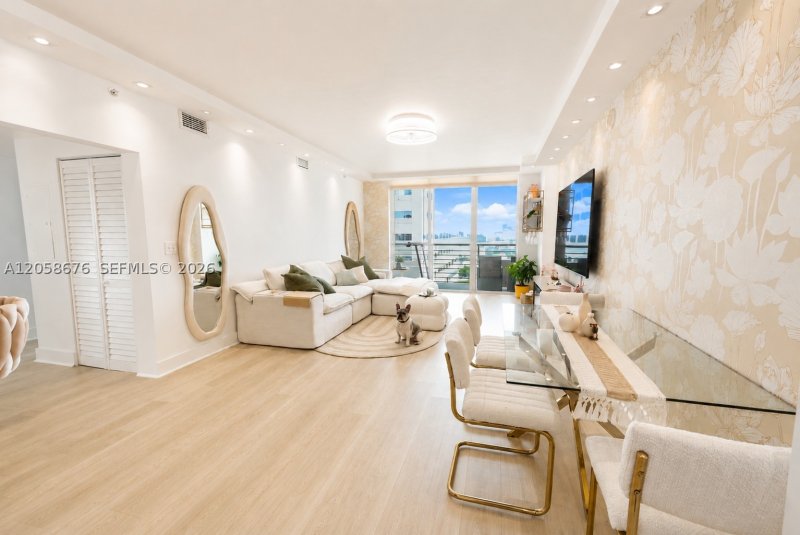 Condo for sale at One Miami East Tower 3314