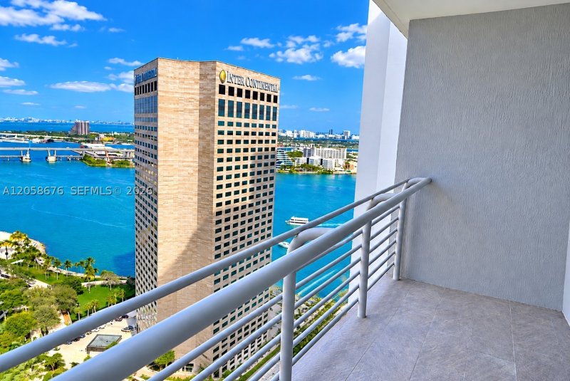 Condo for sale at One Miami East Tower 3314