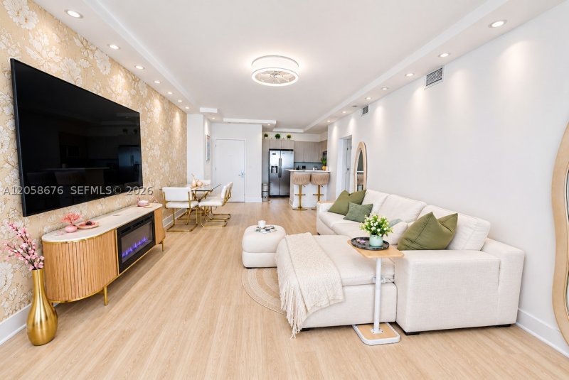 Condo for sale at One Miami East Tower 3314