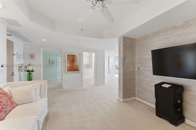 Comprar apartamento no Oceania 4 544